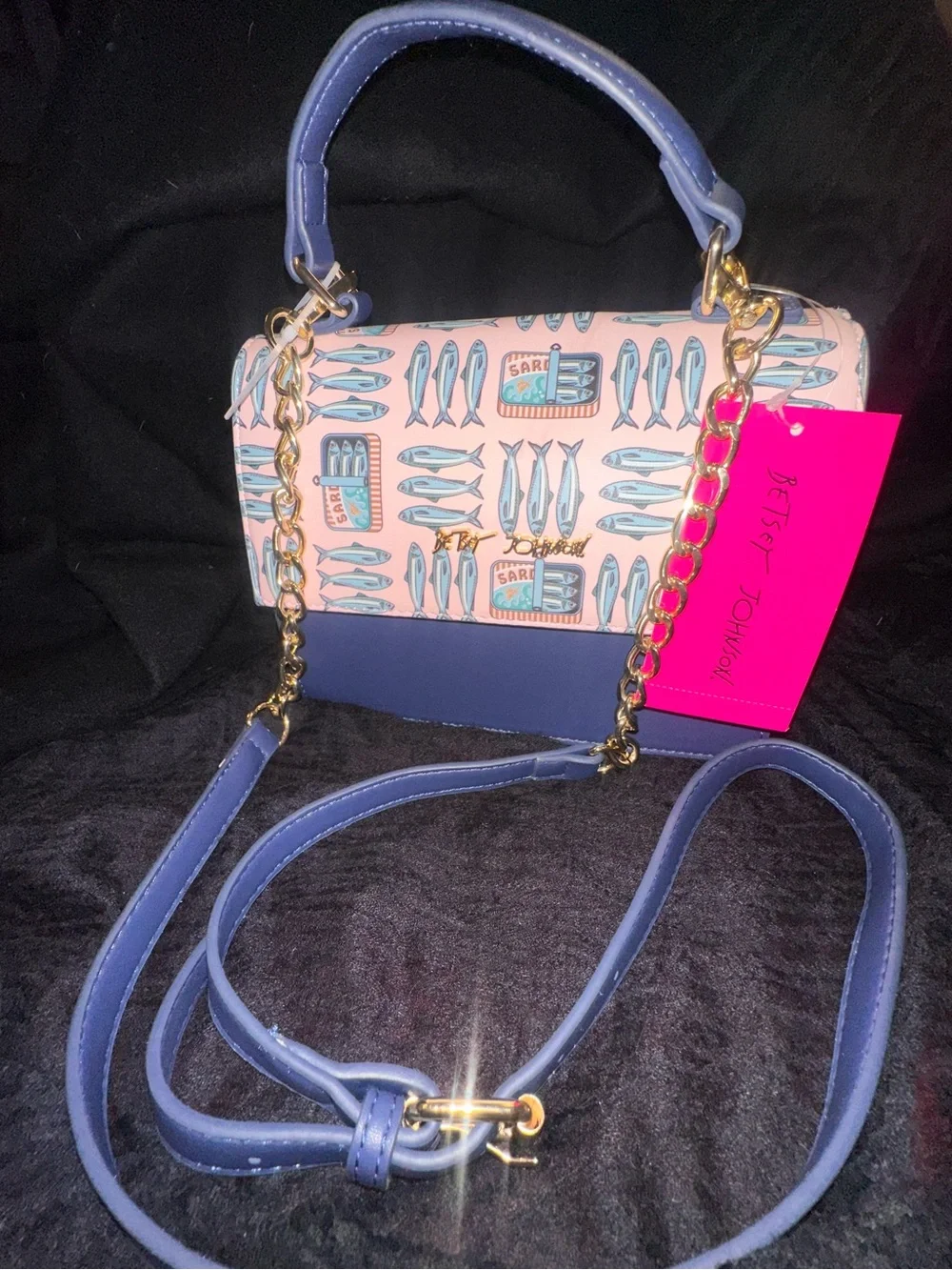 Betsey Johnson XOMYLO2 Sardine Fish Tin Top Handle Crossbody Bag Navy Multi NWT